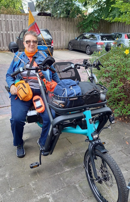 Sabine Görg med sin parallelltandemcykel